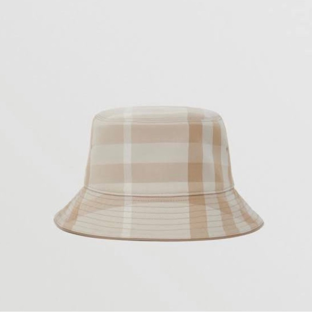 BURBERRY Bucket Hat